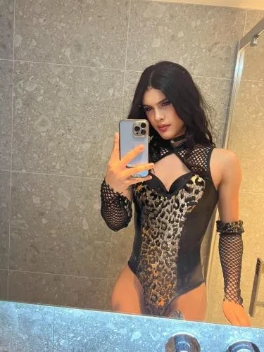 Luci chaud de 21cm reelles, escort trans Paris